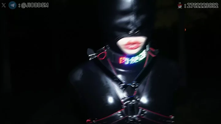 Screenshot 7 from JIOBDSM: Latex-Clad Chinese Beauty’s Public E-Stim Adventure