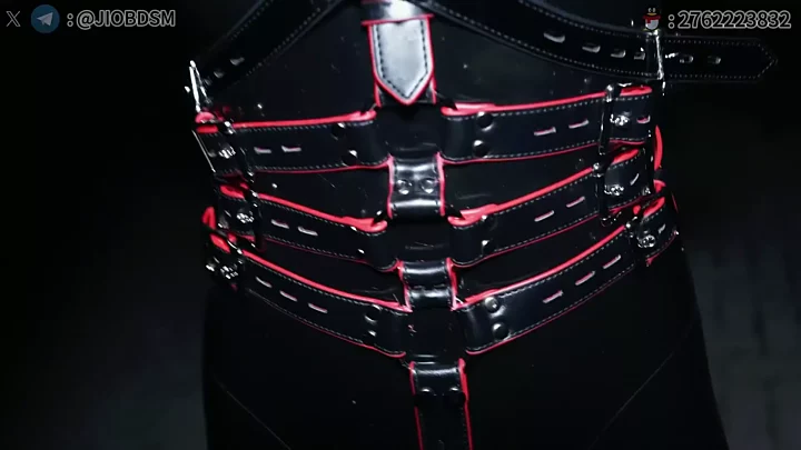 Screenshot 8 from JIOBDSM: Latex-Clad Chinese Beauty’s Public E-Stim Adventure