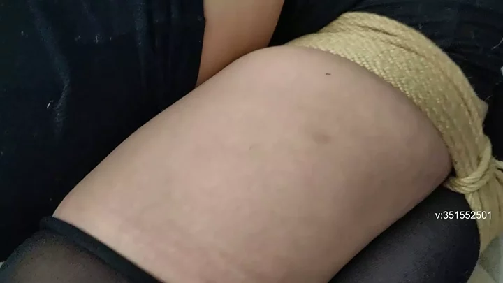 Screenshot 7 from Ding Yi’s Extreme Straight Arm Ordeal: A Dancer’s Breaking Point