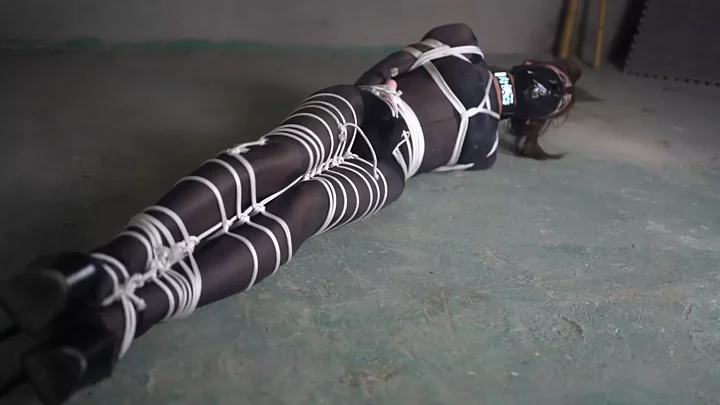 How could I let him go, a top-notch rope slave?