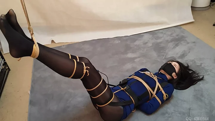 Willing Studio: Yang Rui’s Interrogation – Bound Female Detective