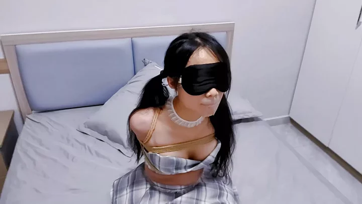 Screenshot 1 from Customer-determined tape sealing mouth