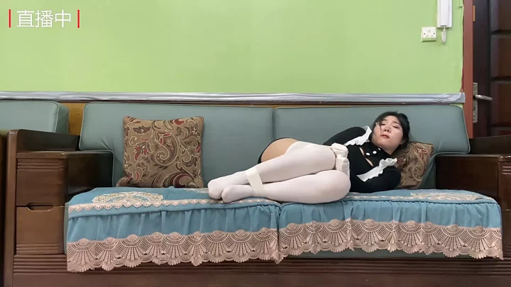 Screenshot 1 from Maid’s Training Diary 04